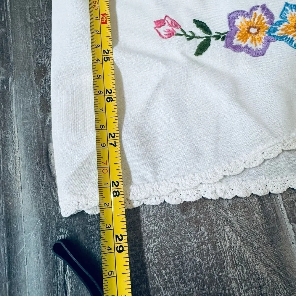 Vintage Antique Embroidered Floral Pillowcases Set